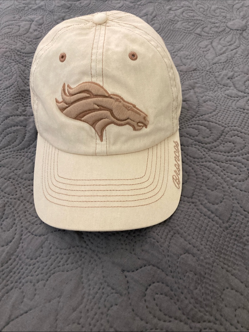 '47 Brand Beige Broncos Embroidered Cap
